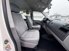 Fahrzeugabbildung Volkswagen T5 Kombi Kombi lang *8-SITZE / TÜV-12.2027 / 8-F