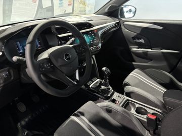Fotografie 15 des Opel Corsa 1.2 Direct Injection Turbo GS