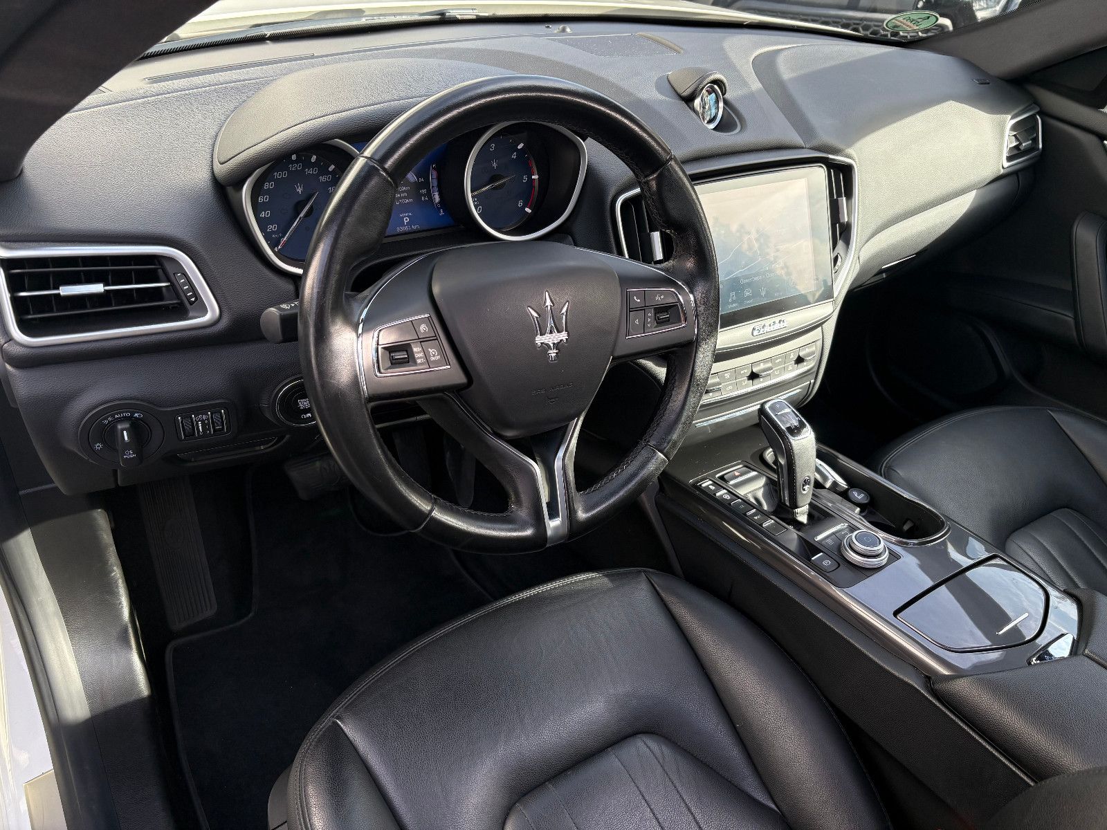 Fahrzeugabbildung Maserati Ghibli Diesel/FACELIFT/KAMERA/NEUES-MODELL