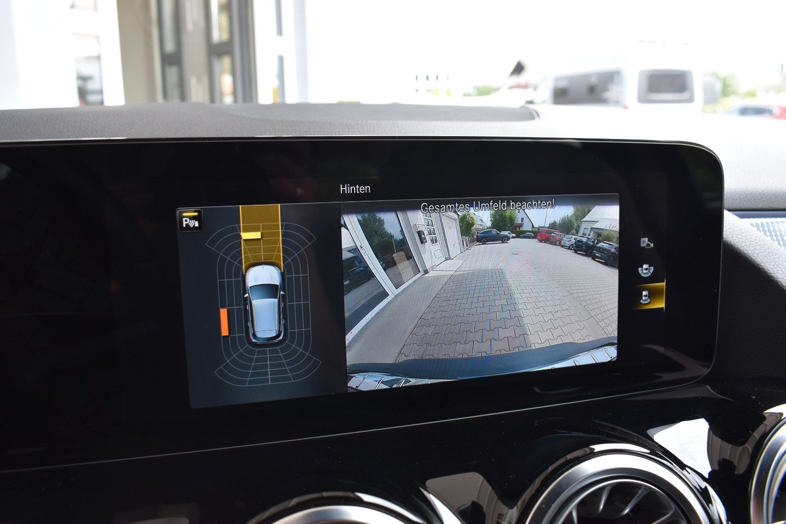 Mercedes-Benz EQA EQA 250+ Progressiv Distronic LED Advanced + foto 12
