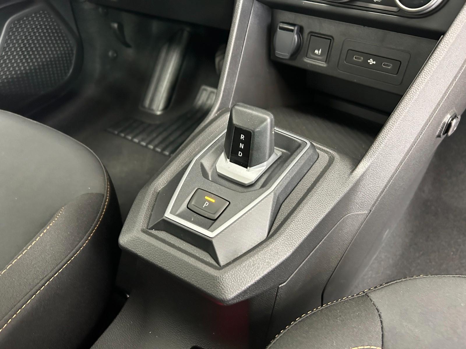 Dacia Sandero Stepway Extreme Hybrid 155 Winter Paket