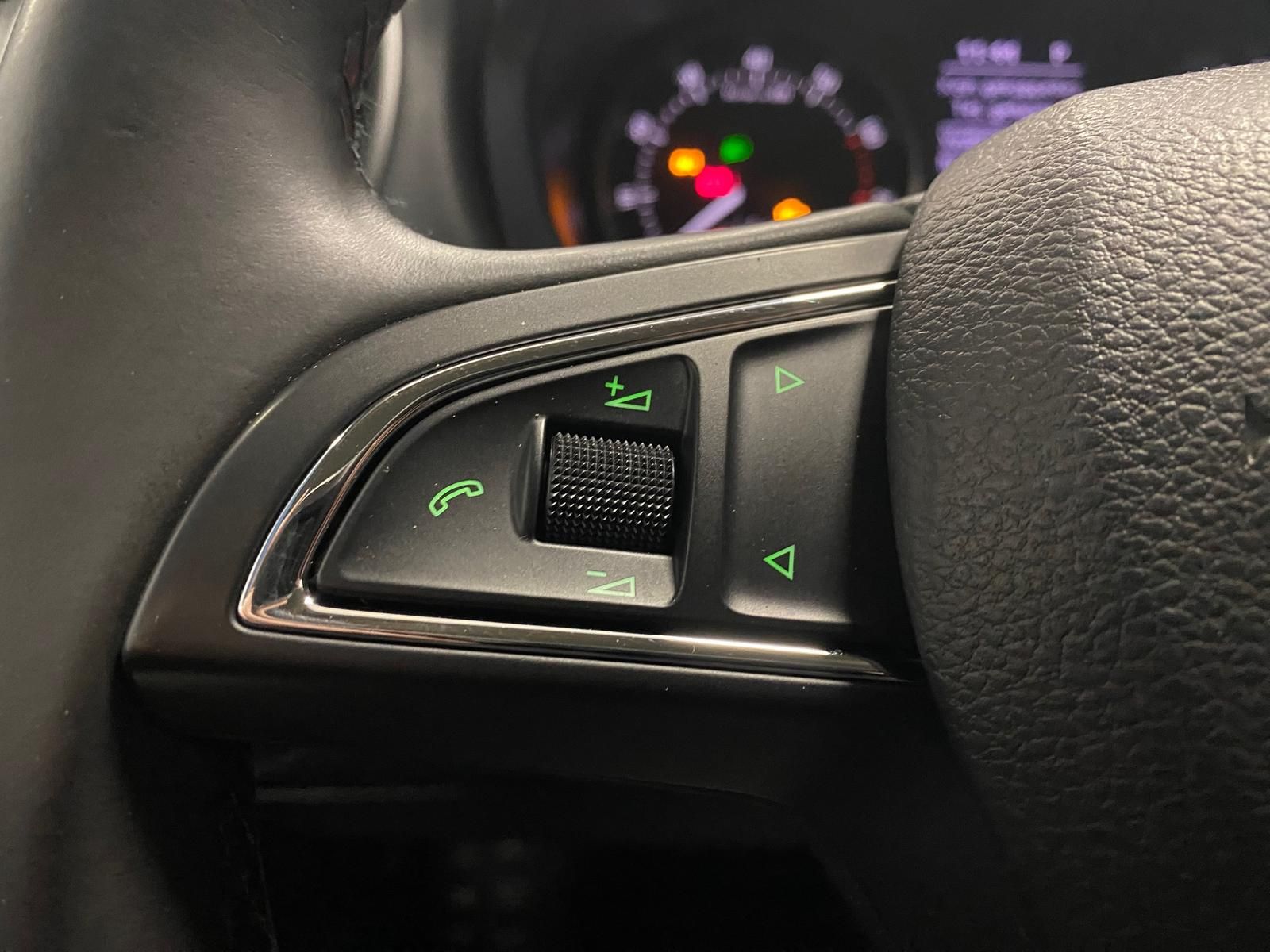 Fahrzeugabbildung SKODA Fabia 1.2 TSI Ambition KLIMA+PDC+SITZHEIZ+ALU+Me