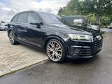 Audi SQ7 4.0 TDI*MATRIX*PANO*HUD*360*ACC*7.SITZE - schwarze Audi SQ7