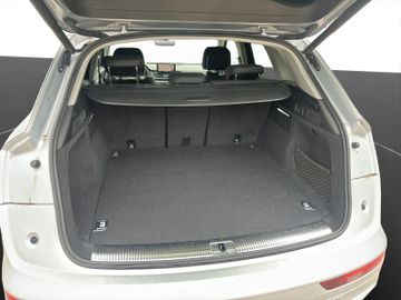 Audi Q5 55 TFSI e 2.0 quattro KLIMA A ALA CARPLAY