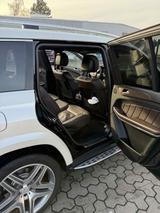 Mercedes-Benz GL 350 BlueTEC 4MATIC - - weiße Mercedes-Benz GL 350