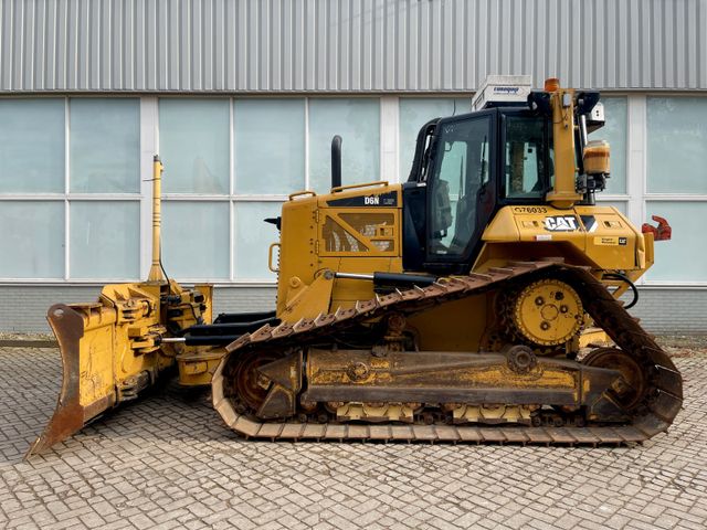 CAT D6 N   LGP     2015