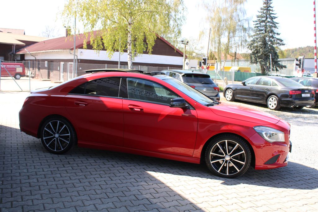 MERCEDES-BENZ Cla 220 – Bild 4 von 18