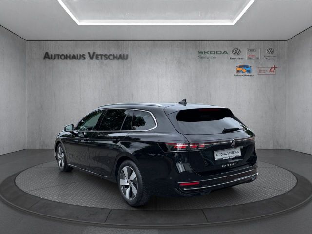 Passat Variant 2.0 TDI DSG Elegance Sportpaket