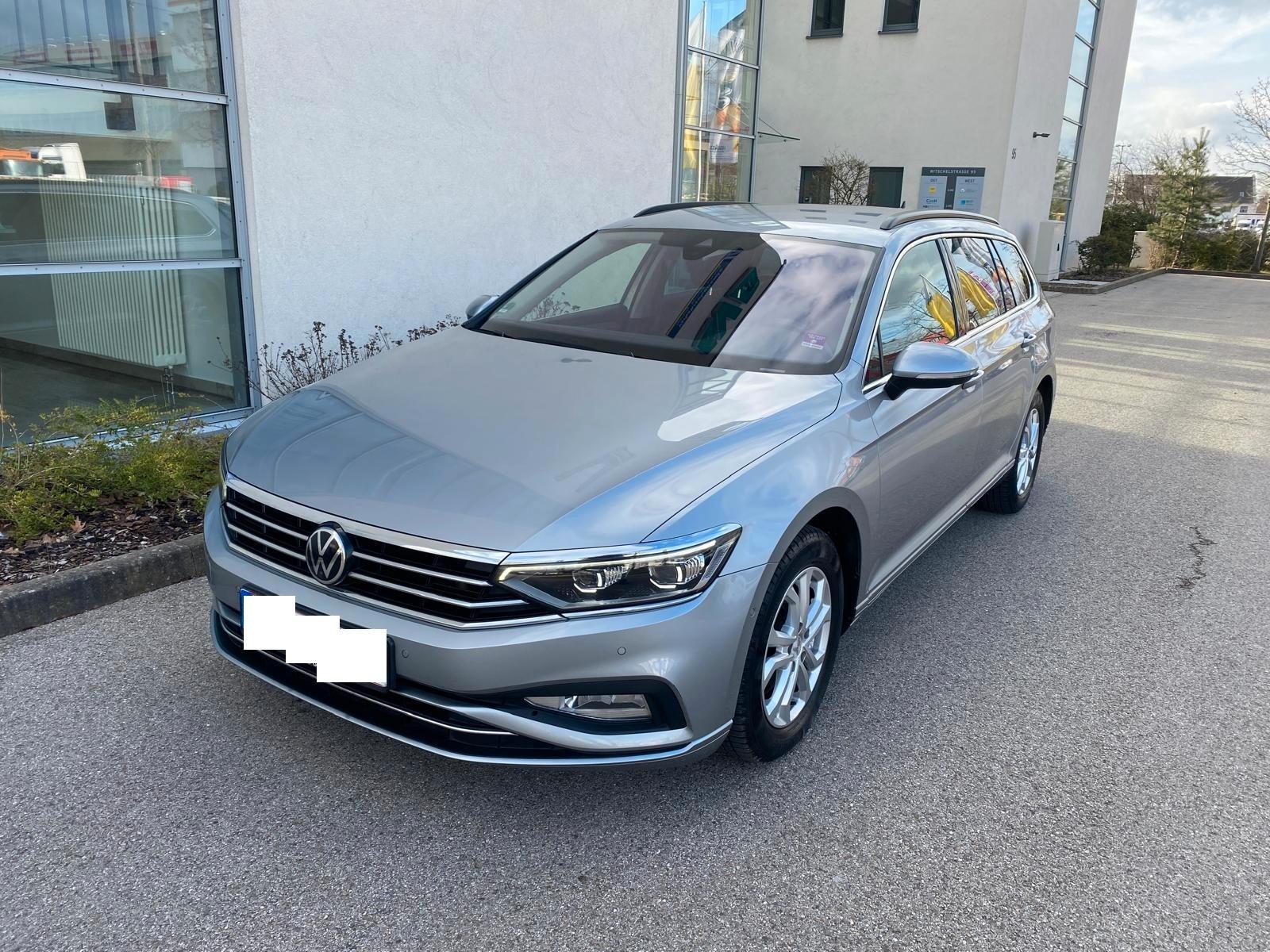 Volkswagen Passat Variant Business 2.0 TDI DSG MATTRIX*ACC+