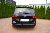 Volkswagen Touran 1.4 TSI DSG Highline LED ACC Standheizung - : Schwarz, Van
