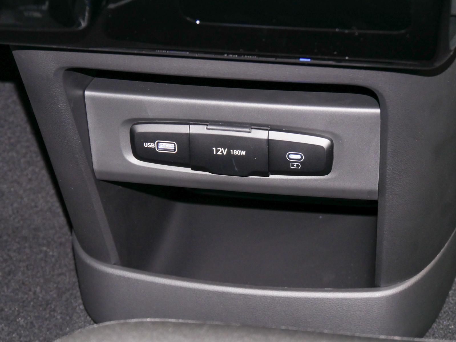 Hyundai STARIA - Bild 25