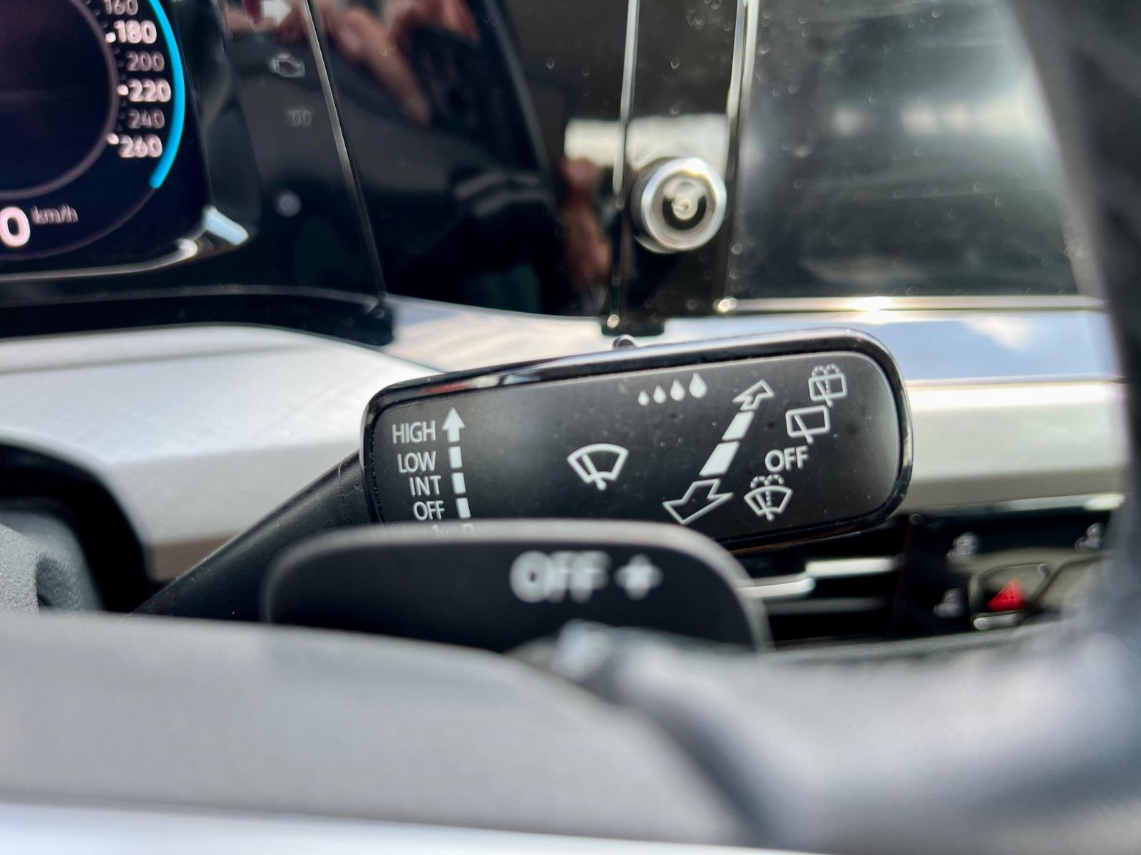 Volkswagen Golf VIII Variant Life AAC SHZ CARPLAY LED, миниатюра 14