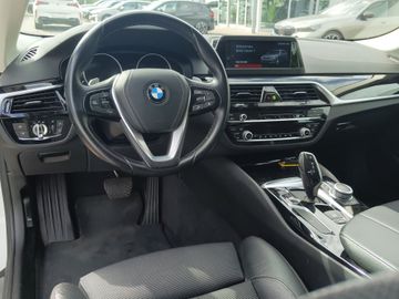 BMW 520 - 7