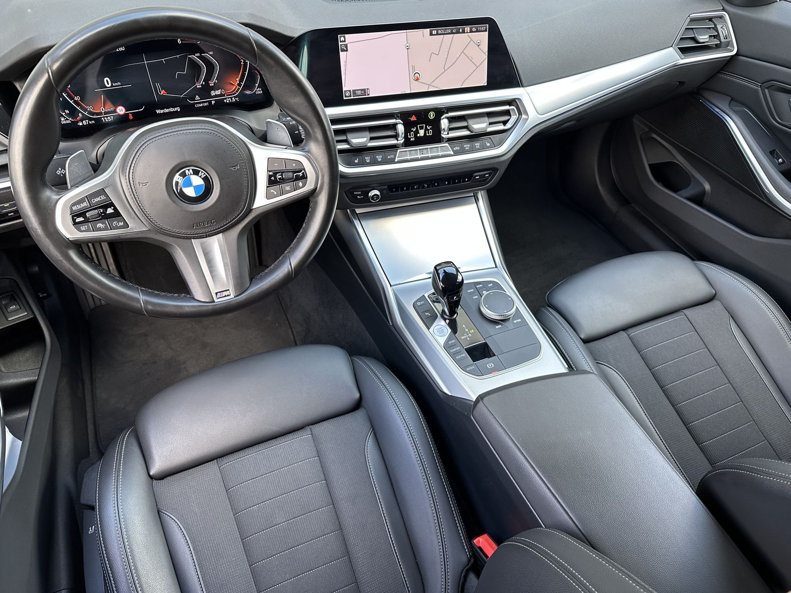Fahrzeugabbildung BMW 320d Touring Sport-Line NAV+LASER+ACC+KAMERA+1HD