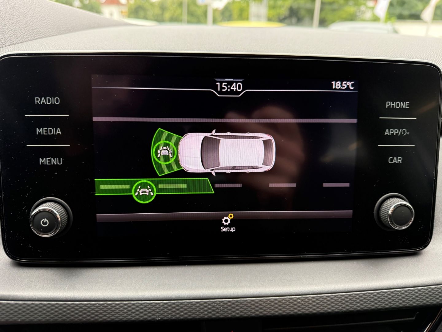 SKODA Scala 1.5 TSI EU6d DSG CarPlay SHZ RFK Alu LED - Image 18