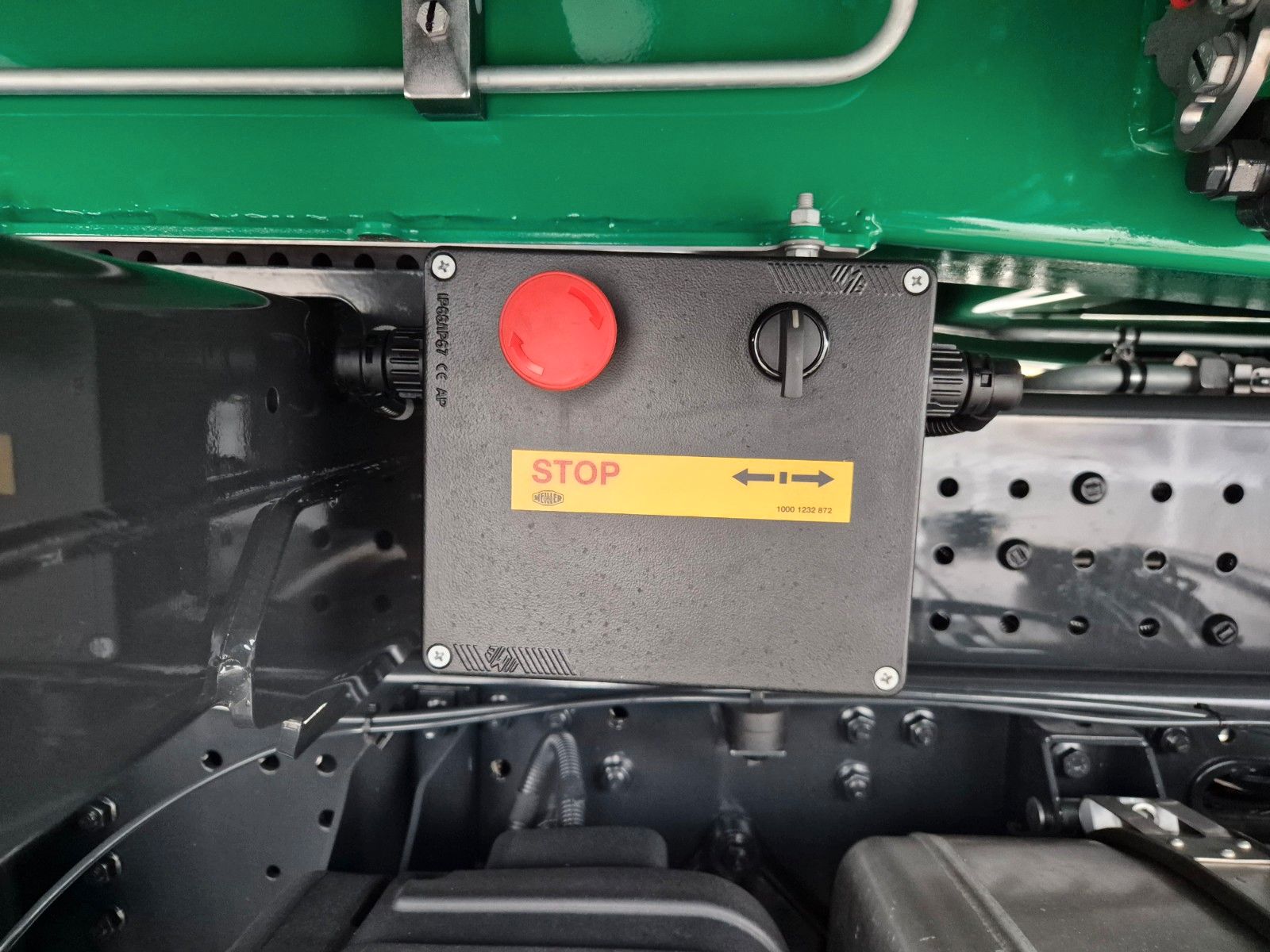 Fahrzeugabbildung Iveco AS360X50Z/P HR ON+ 8x4 Meiller AHK Intarder Cam