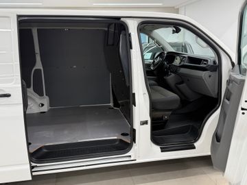 Volkswagen T6 Transporter - 8