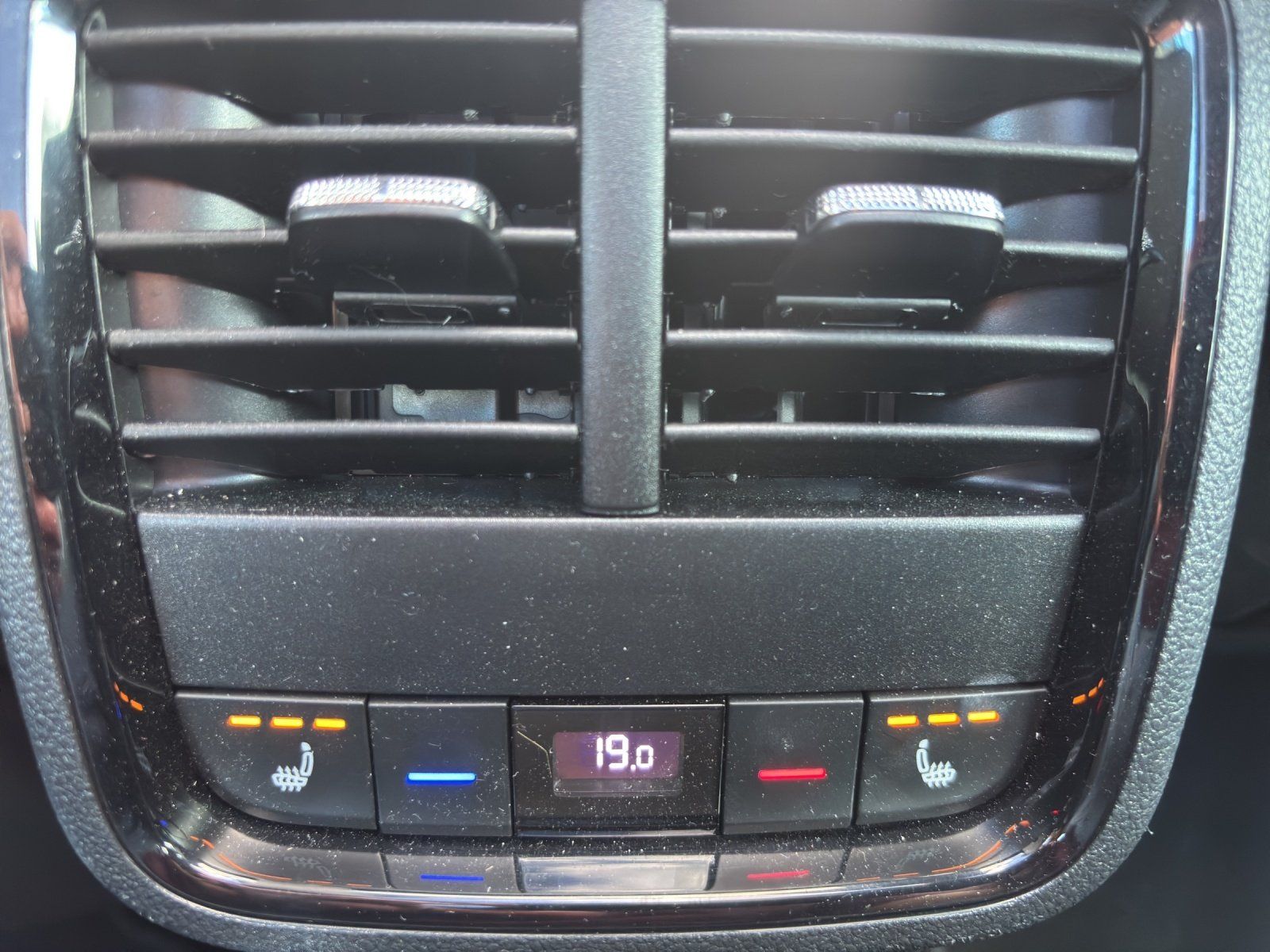 Fahrzeugabbildung SKODA Octavia Combi RS Final Edition 2,0 TDI 147 kW DS