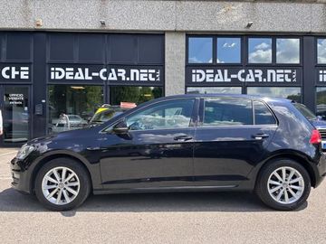 Volkswagen Golf - 4
