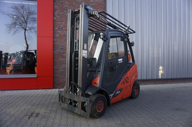 Linde H 25T-02 - Triplex