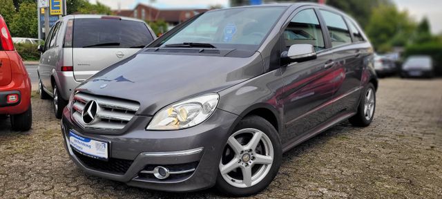 Mercedes-Benz B 180 Automatik Klima TÜV Neu SHZ Tempo. T.Leder