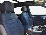 Volkswagen Touareg 3.0 TDI R-Line 4M*Pano*20Z*AHK*Air*Matri - gebrauchte VW Touareg aus dem Jahr 2022