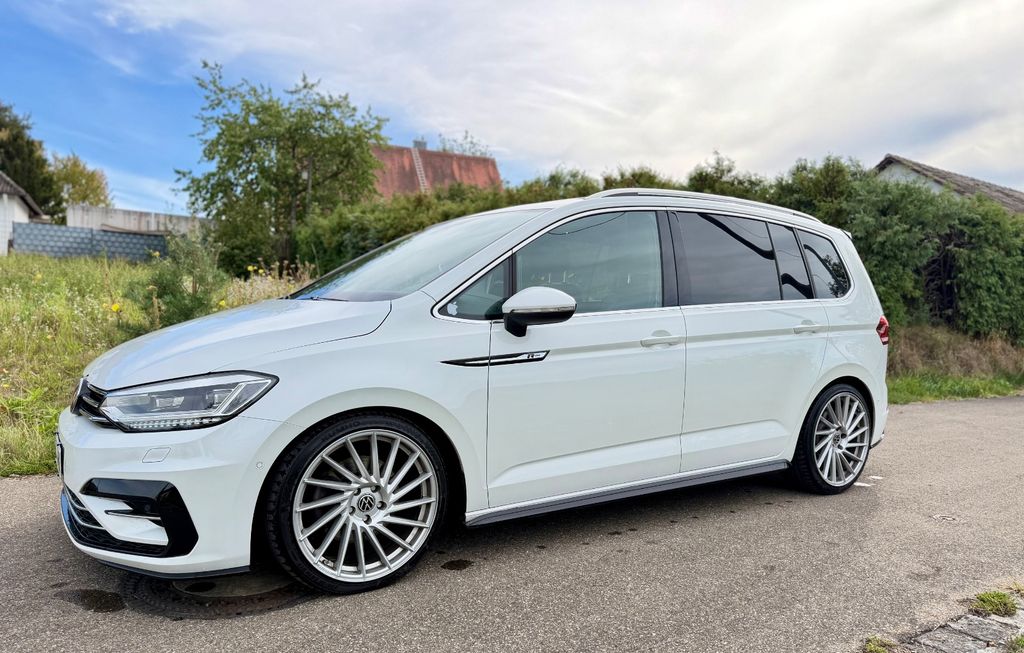Image of Volkswagen Touran