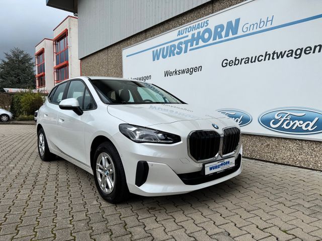 BMW 218i  Active Tourer / Curved Display / R.Kamera