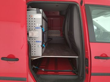 Volkswagen Caddy - 11