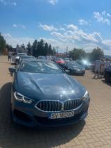 BMW M850i xDrive Coupé - - blaue BMW M850