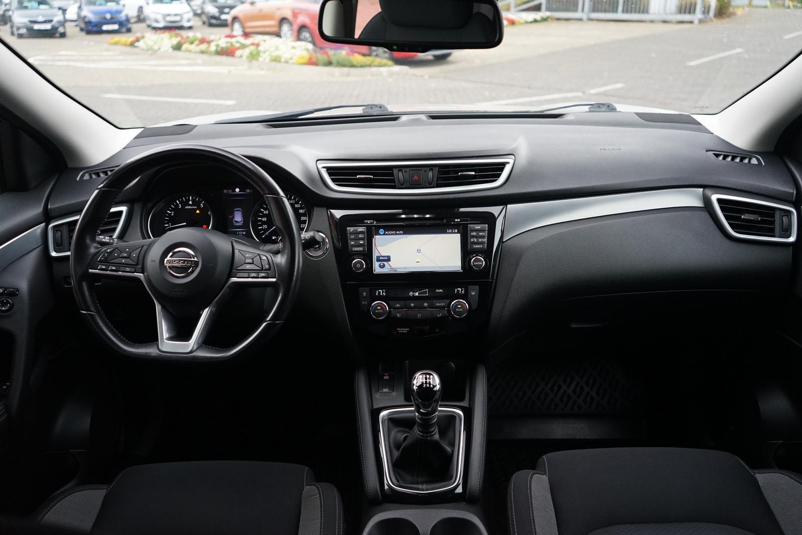 Nissan Qashqai 1.3 N-Connecta Navi Tempomat 360° PDC