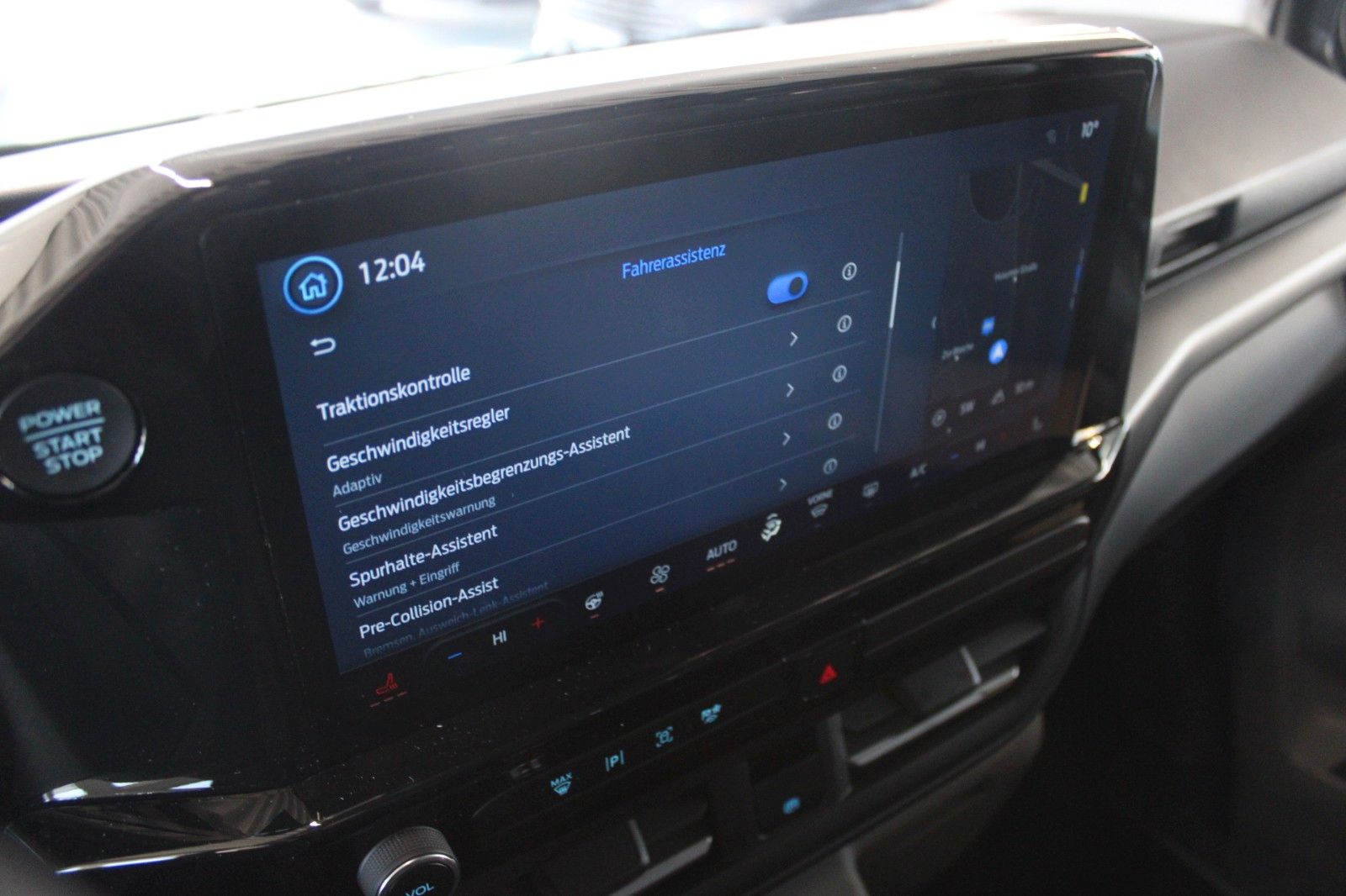 Fahrzeugabbildung Ford Tourneo Custom L2 Titanium LED AHK ACC WinterPak