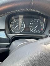 BMW 320i Coupe - BMW 320 aus 2011: Coupe, 320i