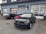 Volkswagen Tiguan Life 4M Facelift DSG Navi AHK ACC LED SHZ - gebrauchte Volkswagen Tiguan mit Facelift
