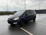 Ford Galaxy Ghia 7 Sitze PDC SHZ TÜV 05/2027 - Ford Galaxy: Ghia