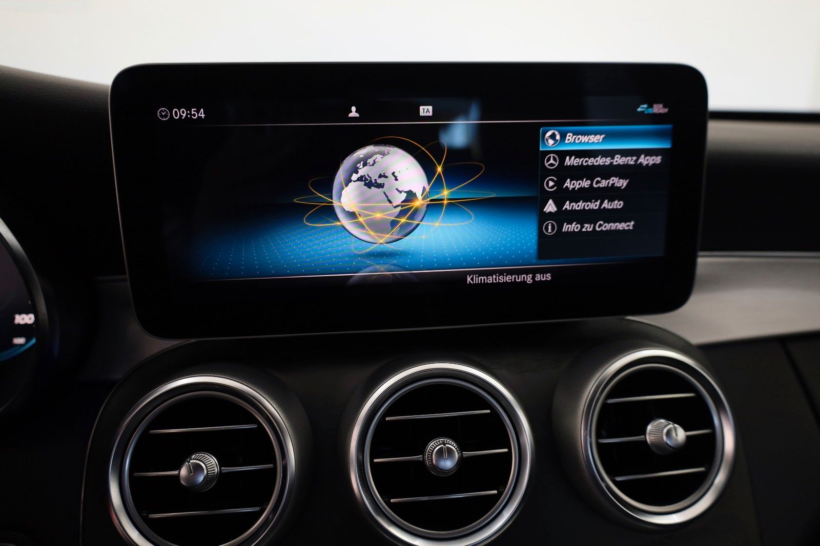 Fahrzeugabbildung Mercedes-Benz C 300 de Lim., AMG line,Leder,Navi,LED,SH,Kamera