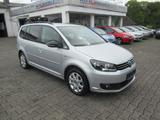 Volkswagen Touran Match (Zahnriemen+Wapu neu) - Volkswagen Touran: Zahnriemen