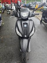 Piaggio MEDLEY 125 SPORT E5 BLACK NS ABS Tüv neu - Piaggio Motorräder in Berlin