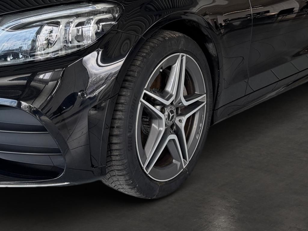 Fahrzeugabbildung Mercedes-Benz C 200 T 4M AMG Pano KAM Totwi. LED Ambie. SHZ
