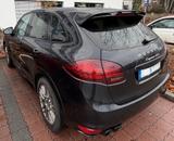 Porsche Cayenne GTS  - Porsche Gebrauchtwagen in Regensburg