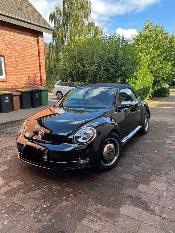 Image of Volkswagen Beetle