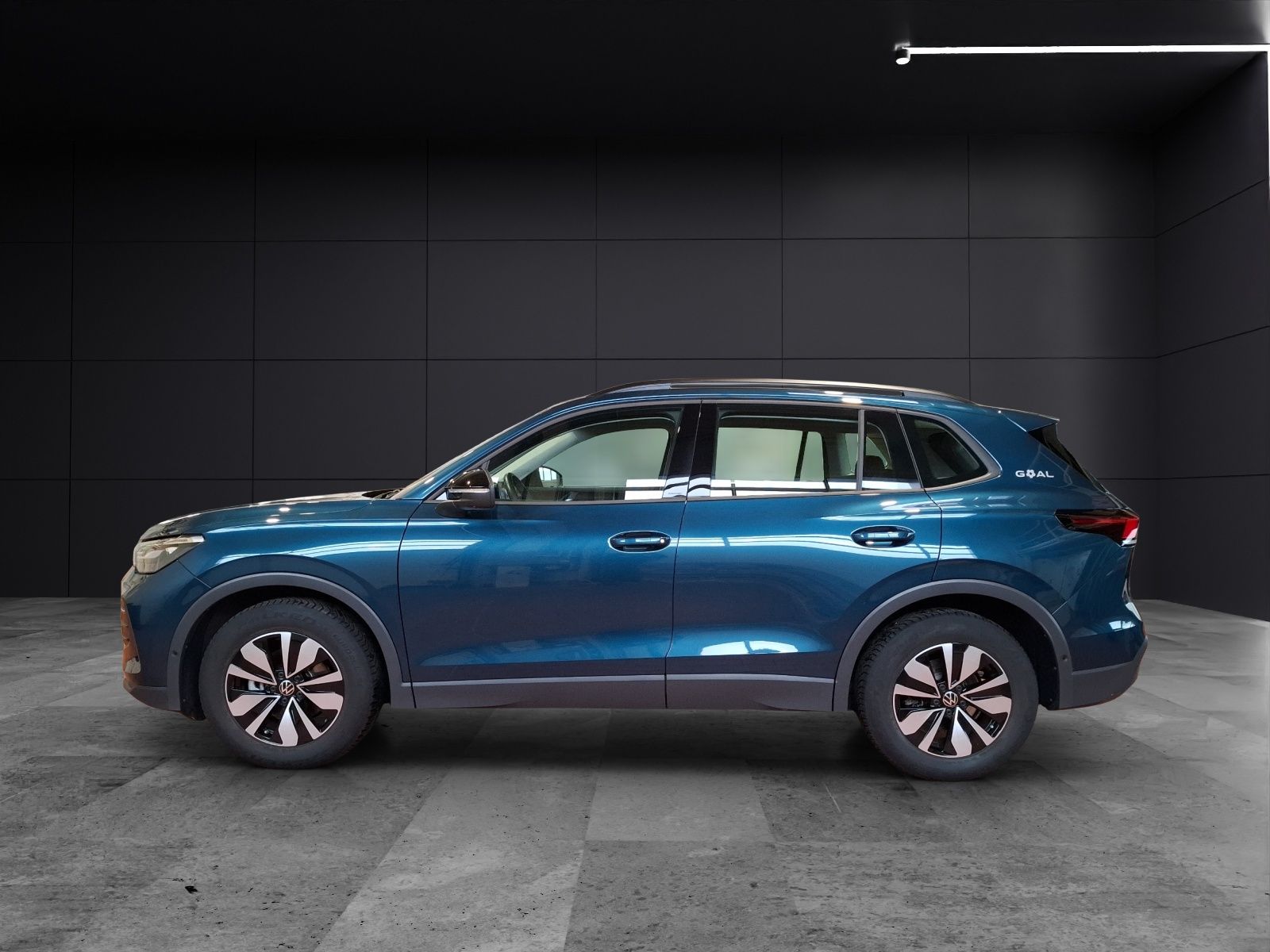 Fahrzeugabbildung Volkswagen Tiguan eTSI  Goal DSG LED AHK Navi AID ACC RFK S
