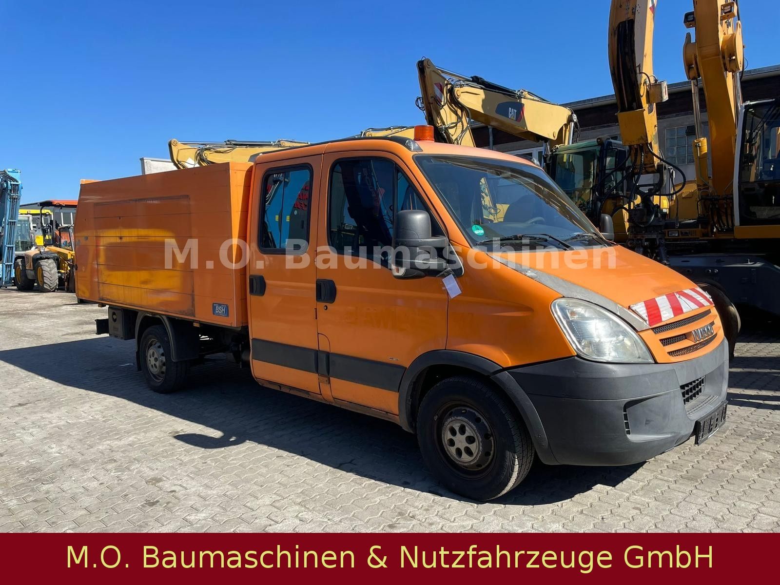 Fahrzeugabbildung Iveco Daily 35S12 A D/P / Doka / 3,5 t / Euro 3/