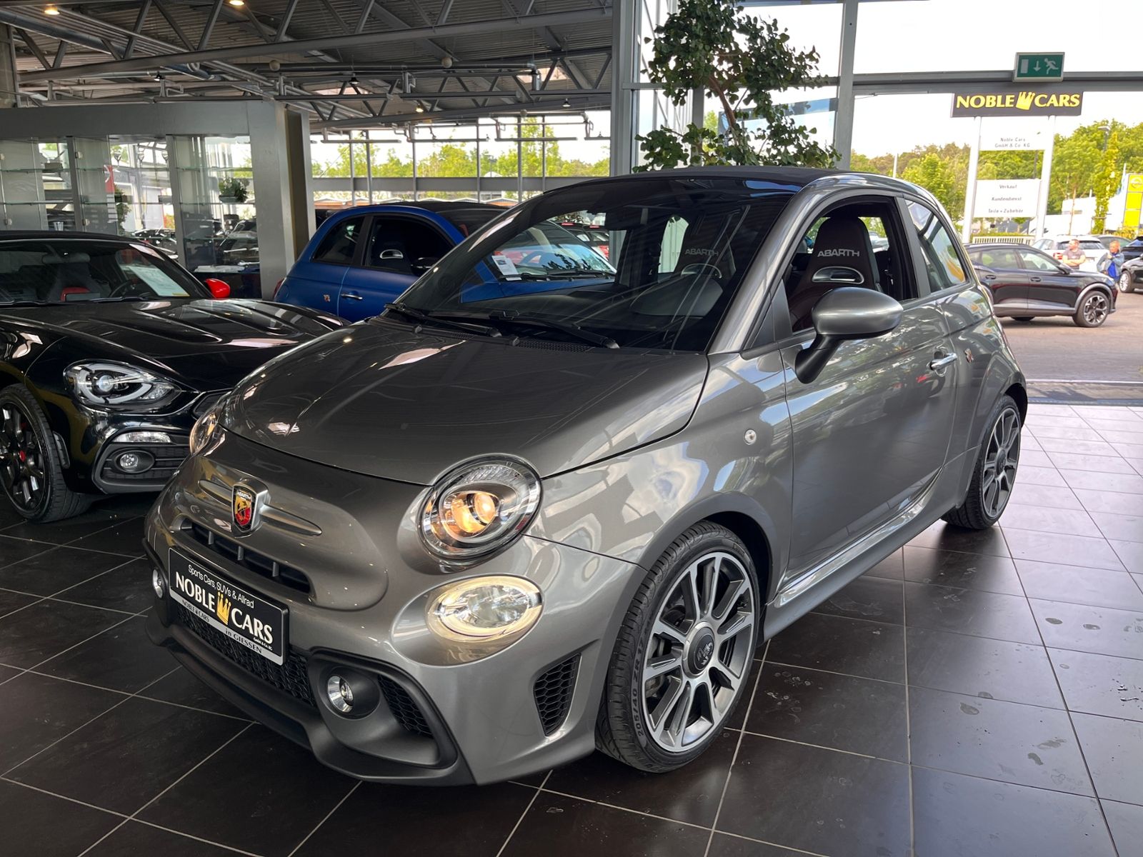 Fahrzeugabbildung Abarth 595C  Xenon NAVI ALU