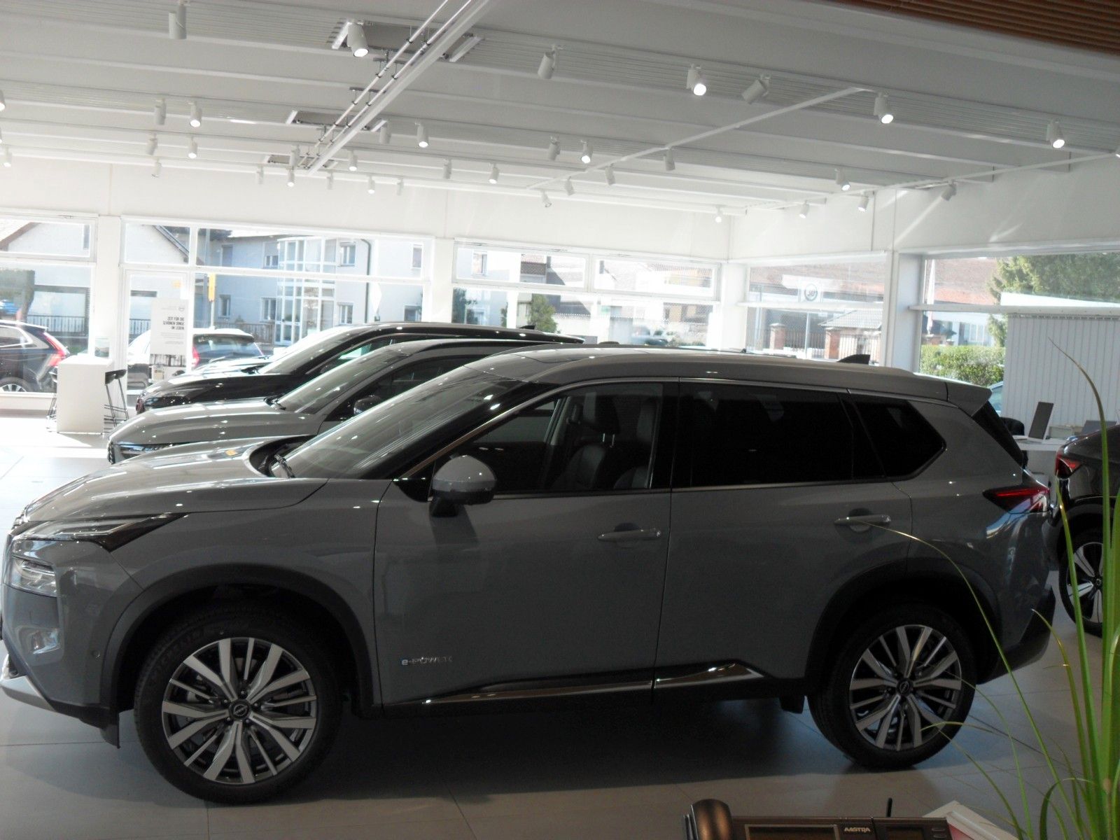 Fahrzeugabbildung Nissan X-Trail e-Power e-4orce Tekna | Head-up