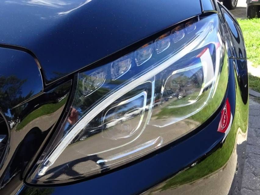 Fahrzeugabbildung Mercedes-Benz C 350 C-Klasse T-Modell C 350 e Avantgarde