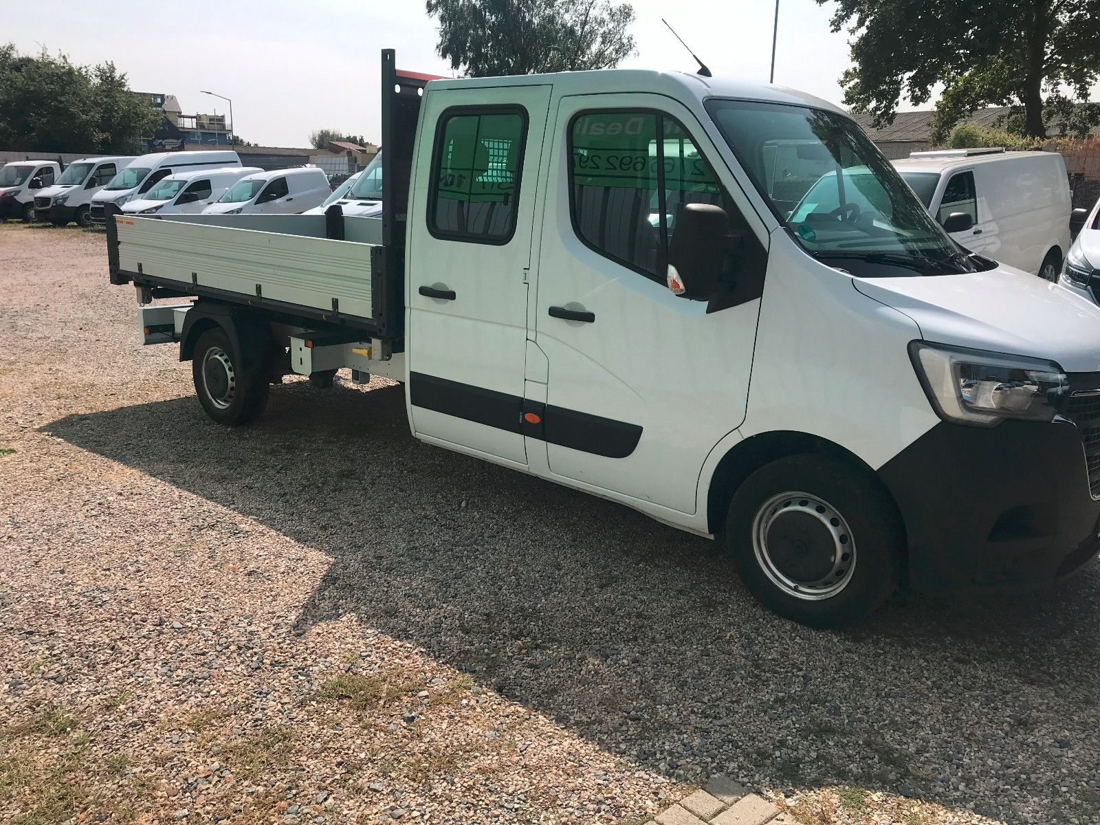 Fahrzeugabbildung Renault Master III DoKa ,L3H1,3-SEITENKIPPER