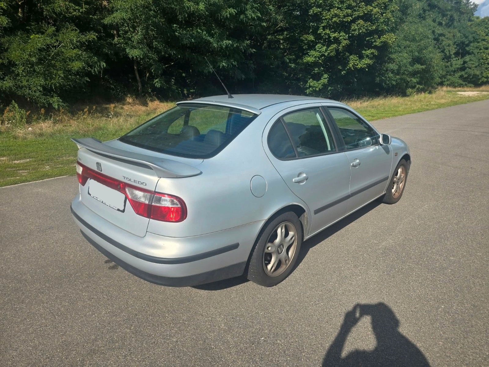 Fahrzeugabbildung SEAT Toledo Executive V5 2.3  110KW an Bastler