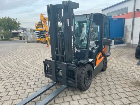 Otros DOOSAN D35C-9