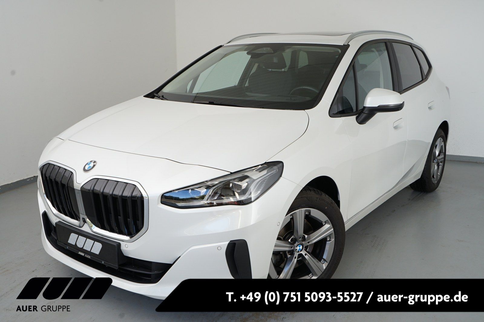 BMW 218i Active Tourer (Navi LED AHK Pano HUD ACC SH